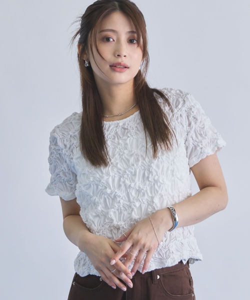 archives(アルシーヴ)の「シャーリングコンパクトTEE(Tシャツ/カットソー・レディース・ブラック/ブラウン/オフホワイト/イエロー・MEDIUM)」の5枚目の写真
