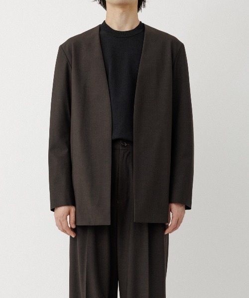 ADAM ET ROPE'(アダムエロペ)の「DELEGANT ルームジャケット(ノーカラージャケット・メンズ・ダークブラウン/ブラック/カーキ・S/M/L)」の6枚目の写真