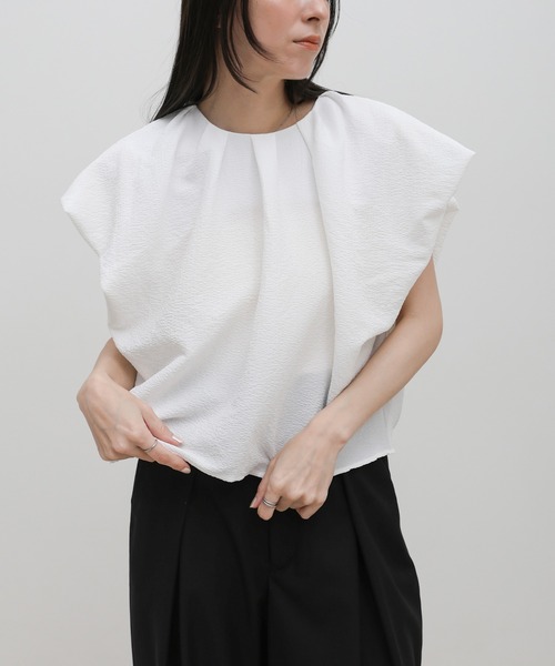 select MOCA（セレクトモカ）の「バルーンデザインボリュームブラウス（シャツ/ブラウス・レディース・ベージュ/ブラック/オフホワイト・FREE）」の13枚目の写真