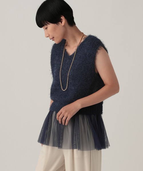 Elura(エルーラ)の「チュールドッキングニット/1057120(ニット/セーター・レディース・ネイビー/ベージュ/ライトグレー・FREE)」の1枚目の写真