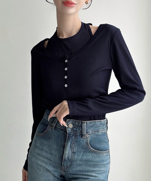 Meiru(メイル)の「ホルターネックレイヤードリブトップス(Tシャツ/カットソー・レディース・ブラック/ブラウン/ネイビー・SMALL/LARGE/MEDIUM)」の1枚目の写真