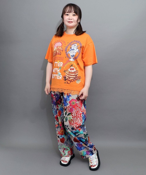 ScoLar(スカラー)の「162736:いろんなフード柄 裾レースTシャツ(Tシャツ/カットソー・レディース・ホワイト/ブラック/ネイビー/オレンジ・M)」の13枚目の写真