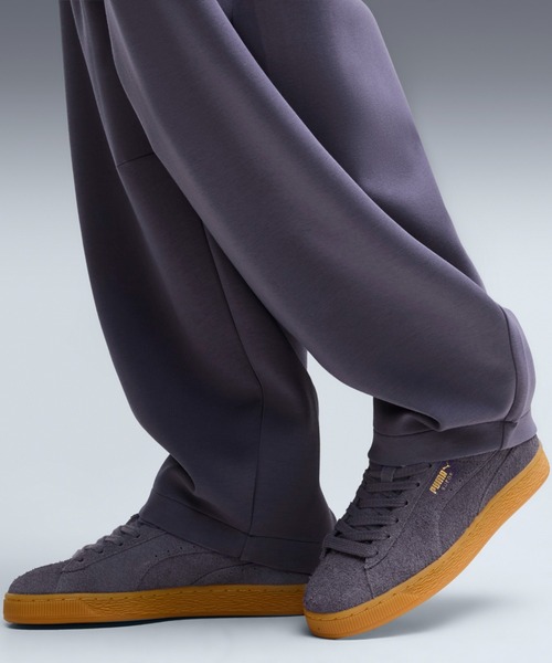 PUMA(プーマ)の「PUMA プーマ ユニセックス スウェード フォーエバー スニーカー(スニーカー・メンズ・オートミール/レッド系/ダークネイビー・26.5cm/25.5cm/24.5cm/23.5cm/22.5cm/22.0cm/29.0cm/28.0cm/27.0cm/26.0cm/25.0cm/24.0cm/23.0cm/30.0cm/28.5cm/27.5cm)」の2枚目の写真