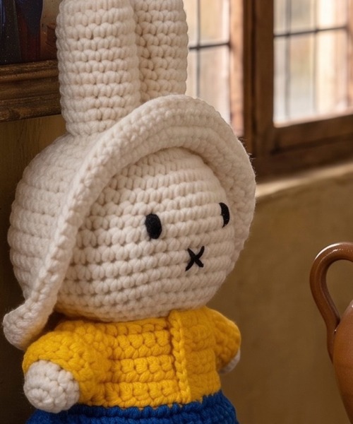 Dick Bruna(ディックブルーナ)の「ミッフィー & コスチューム ミルクメイド(おもちゃ・レディース・その他・FREE)」の1枚目の写真