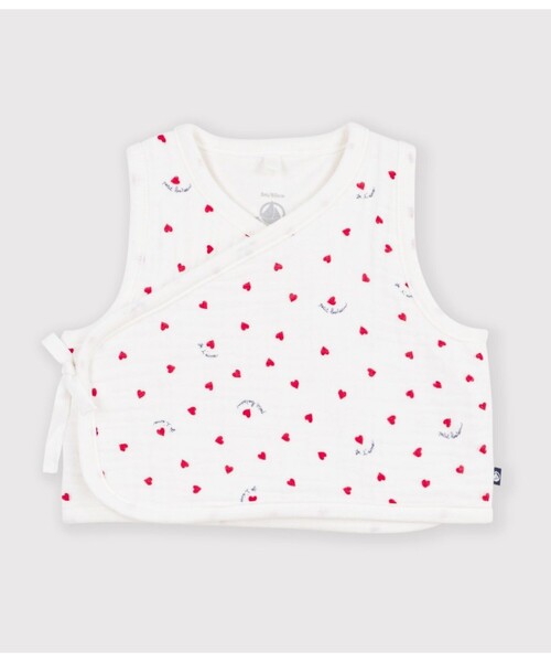 PETIT BATEAU(プチバトー)の「ハートプリントベスト(ベスト・キッズ・ホワイト系その他・6MONTH/18MONTH/12MONTH)」の1枚目の写真