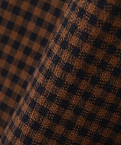 MHL.(エムエイチエル)の「FADED LINEN COTTON PLAINWEAVE(シャツ/ブラウス・メンズ・ブラウン・LARGE/MEDIUM/SMALL)」の2枚目の写真