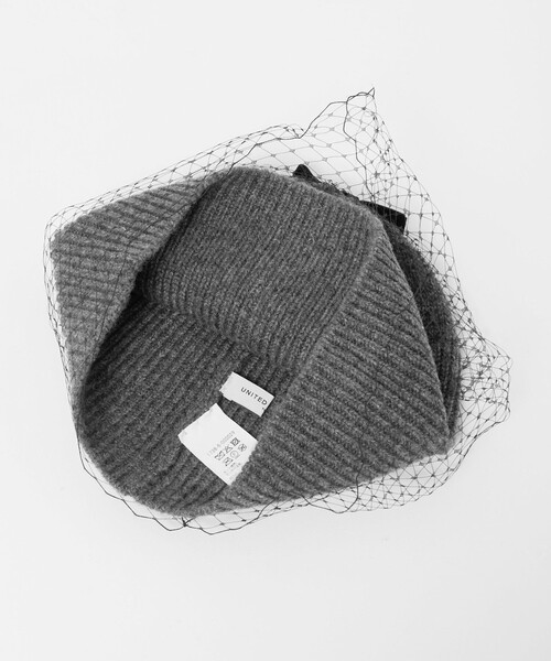 UNITED ARROWS(ユナイテッドアローズ)の「チュール ビーニー(ニットキャップ/ビーニー・レディース・ブラック/ダークグレー・FREE)」の3枚目の写真