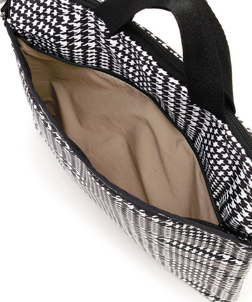 LeSportsac(レスポートサック)の「N/S LAPTOP BAG シティハウンドトゥース(ショルダーバッグ・レディース・ブラック・FREE)」の8枚目の写真