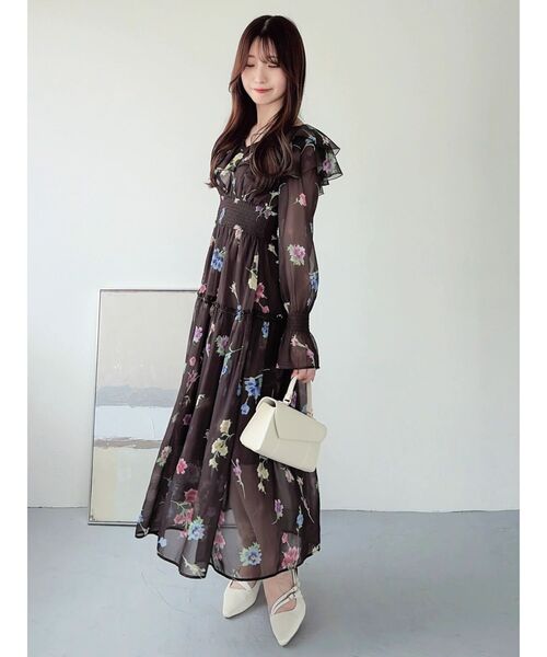 dazzlin（ダズリン）の「ラッフルフラワーワンピース（ワンピース・レディース・ブラウン/オフホワイト・SMALL/MEDIUM）」の13枚目の写真