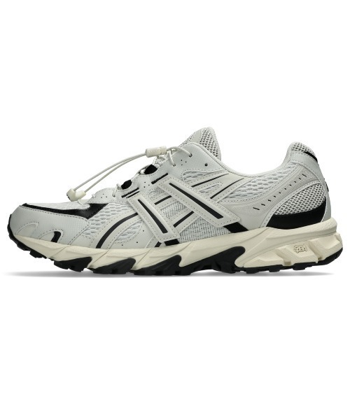 ASICS(アシックス)の「GEL-SONOMA TR62 / ゲルソノマ ティーアール62(スニーカー・レディース・ホワイト系その他・25/23/27/26.5/28.5/22.5/27.5/29.5/29/25.5/28/26/24/23.5/24.5)」の6枚目の写真