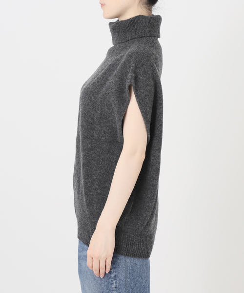 Spick & Span（スピックアンドスパン）の「《WEB限定 / 追加》オフタートルニットベスト（ベスト・レディース・チャコールグレー・FREE）」の4枚目の写真
