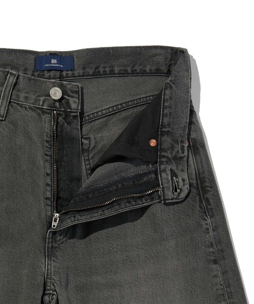 Levi's(リーバイス)の「Levi's/リーバイス BLUETAB(TM) MAX LOOSE 5ポケットジーンズ(デニムパンツ・レディース・ブラック・25inch/24inch/23inch/28inch/27inch/26inch)」の9枚目の写真
