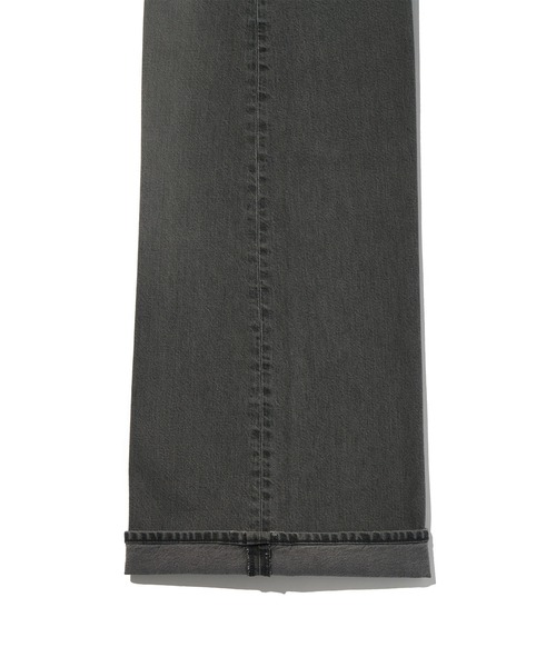 Levi's(リーバイス)の「Levi's/リーバイス BLUETAB(TM) MAX LOOSE 5ポケットジーンズ(デニムパンツ・レディース・ブラック・25inch/24inch/23inch/28inch/27inch/26inch)」の12枚目の写真