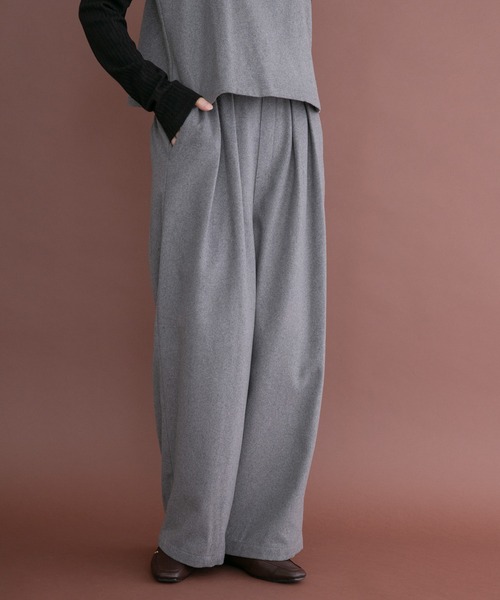 ITEMS URBANRESEARCH(アイテムズ アーバンリサーチ)の「インナー付きウールライクセットアップ(セットアップ・レディース・ネイビー/ブラウン/グレー・FREE)」の7枚目の写真