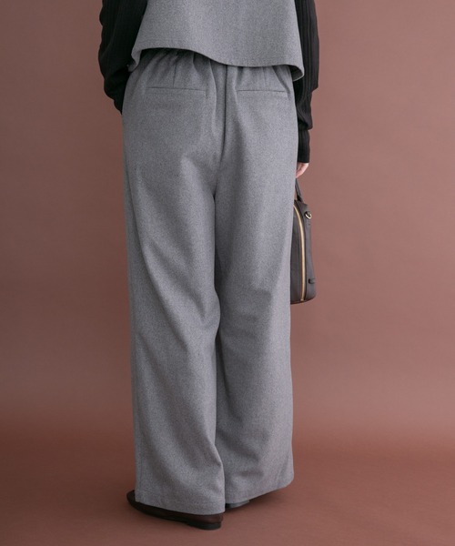 ITEMS URBANRESEARCH(アイテムズ アーバンリサーチ)の「インナー付きウールライクセットアップ(セットアップ・レディース・ネイビー/ブラウン/グレー・FREE)」の8枚目の写真