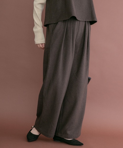 ITEMS URBANRESEARCH(アイテムズ アーバンリサーチ)の「インナー付きウールライクセットアップ(セットアップ・レディース・ネイビー/ブラウン/グレー・FREE)」の15枚目の写真