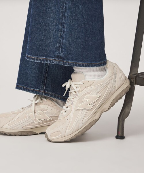 NEW BALANCE（ニューバランス）の「＜New Balance＞U204 スニーカー（スニーカー・レディース・ライトグレー/オフホワイト/ブラウン系・23.5cm/24.5cm/24cm/23cm/25cm/22.5cm）」の2枚目の写真