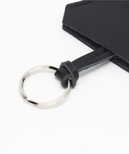 SHIPS JET BLUE（シップスジェットブルー）の「SHIPS JET BLUE: レザー キーホルダー ネックレス（ネックレス・メンズ・ブラック/ベージュ・ONE SIZE）」の5枚目の写真