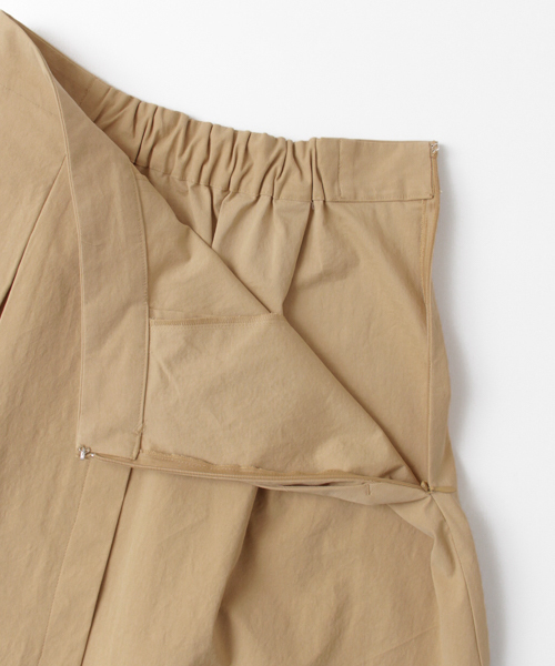 URBAN RESEARCH（アーバンリサーチ）の「UR チノタックAラインロングスカート（スカート・レディース・サックスブルー/ベージュ・FREE）」の13枚目の写真