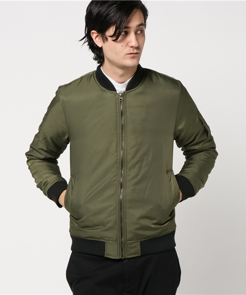 VENCEEXCHANGE（ヴァンスエクスチェンジ）の「中綿MA-1                        （MA-1・メンズ・ダークグリーン/ブラック・MEDIUM/LARGE）」の2枚目の写真