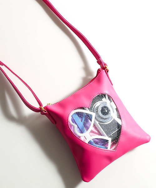 WEGO(ウィゴー)の「WEGO/ハートウィンドウミニショルダーバッグ(ショルダーバッグ・レディース・グリーン/レッド/ホワイト/ピンク/ブルー/オレンジ/イエロー/パープル/ライトパープル/ブラック/サックスブルー・FREE)」の9枚目の写真