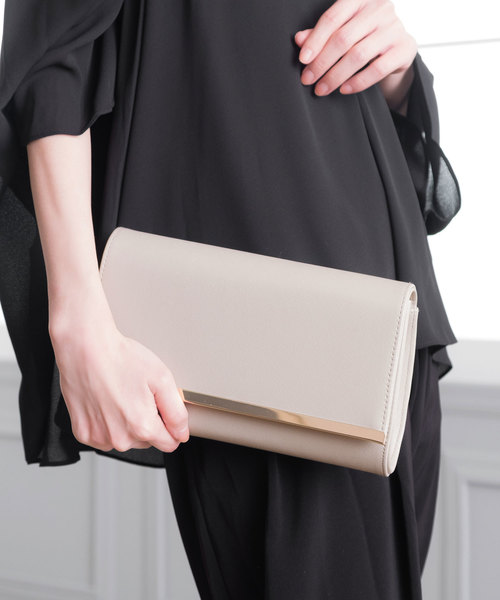 Fashion Letter（ファッションレター）の「3WAY 結婚式クラッチバッグ（クラッチバッグ・レディース・ブラック/ライトベージュ/グレイッシュベージュ/ホワイト/レッド・FREE）」の4枚目の写真