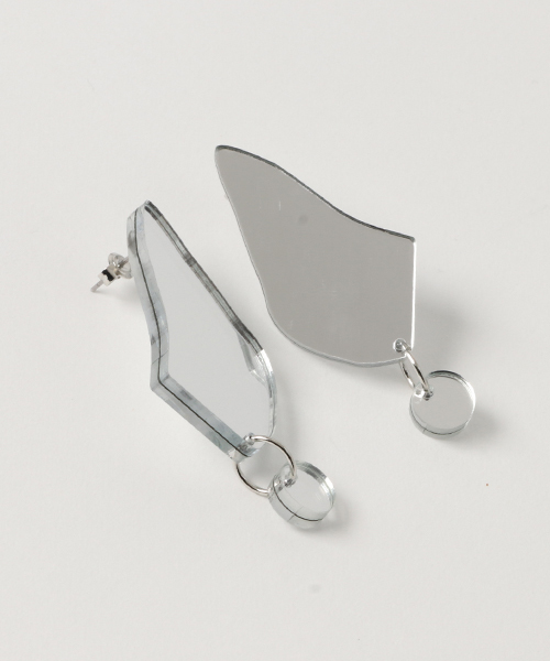 ACCOMMODE（アコモデ）の「ミラーピアス２（ピアス（両耳用）・レディース・ブラック/ベージュ/ブラウン/ブラウン系その他/A/B/C/D/E・FREE）」の8枚目の写真