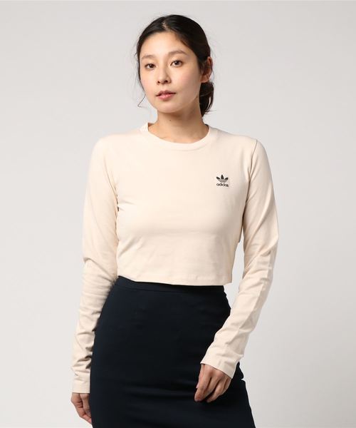adidas（アディダス）の「オリジナルス クロップTシャツ [SC CROP TEE]（Tシャツ/カットソー・レディース・ライトベージュ・LARGE/MEDIUM/SMALL/X-LARGE/X-SMALL/XX-LARGE）」の11枚目の写真