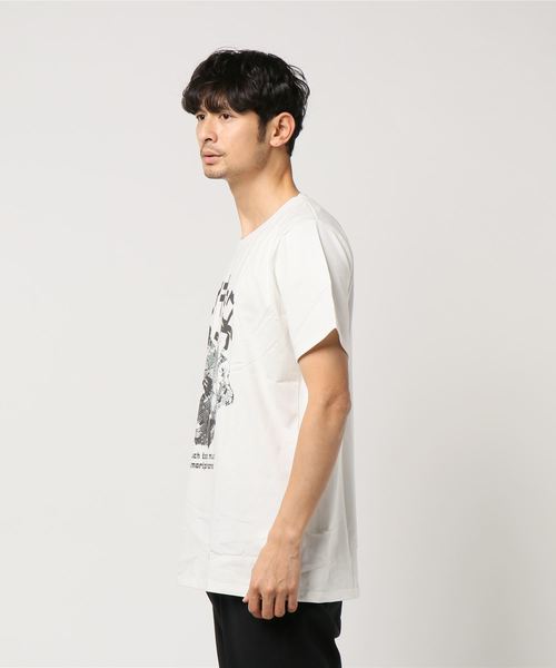 GOSTAR DE FUGA(ゴスタール ジフーガ)の「プリント半袖TEEシャツ(Tシャツ/カットソー・メンズ・ホワイト・M/L)」の2枚目の写真