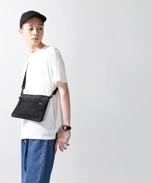 CORDURA(コーデュラ)の「WEGO/CORDURAメッシュポケットサコッシュ(ショルダーバッグ・メンズ・レッド/ブラウン/ブラック・FREE)」の10枚目の写真