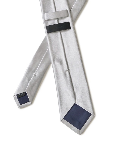 ADPOSION（アドポーション）の「【WEB限定】シルク サテンソリッドカラータイ（ネクタイ・メンズ・レッド/グリーン/シルバー/ホワイト/ブラック/ネイビー/ブラウン・FREE）」の8枚目の写真