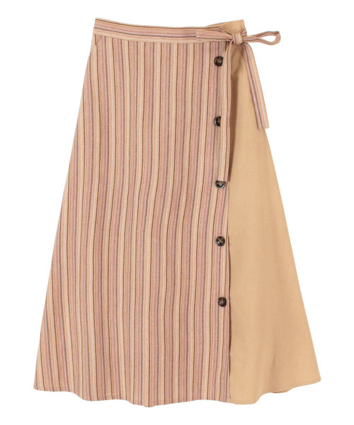 titivate(ティティベイト)の「切替ボタンデザインフレアースカート(スカート・レディース・ネイビー/ベージュ/ライトグレー・S/M/L)」の15枚目の写真
