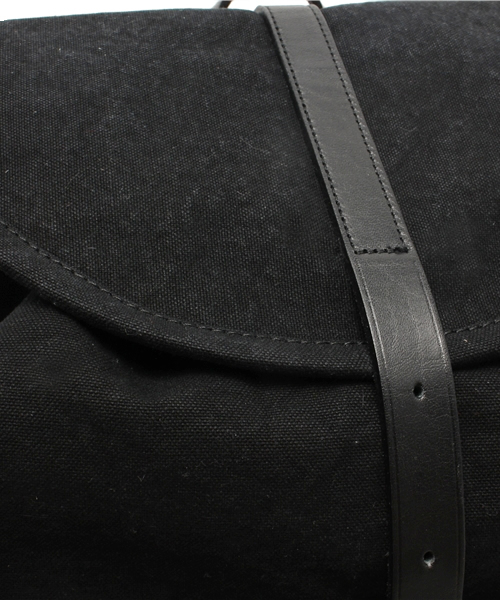 PORTER（ポーター）の「PORTER BRIDGE  RUCK SACK LARGE <B印 YOSHIDA SELECT>（バックパック/リュック・メンズ・ブラック/ベージュ/ブルー・ONE SIZE）」の12枚目の写真