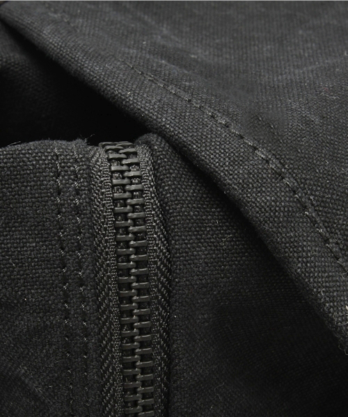 PORTER（ポーター）の「PORTER BRIDGE  RUCK SACK LARGE <B印 YOSHIDA SELECT>（バックパック/リュック・メンズ・ブラック/ベージュ/ブルー・ONE SIZE）」の6枚目の写真