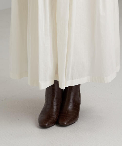 green label relaxing（グリーンレーベルリラクシング）の「CFC IND タック スカート ※（スカート・レディース・オフホワイト/ブラウン・FREE）」の10枚目の写真