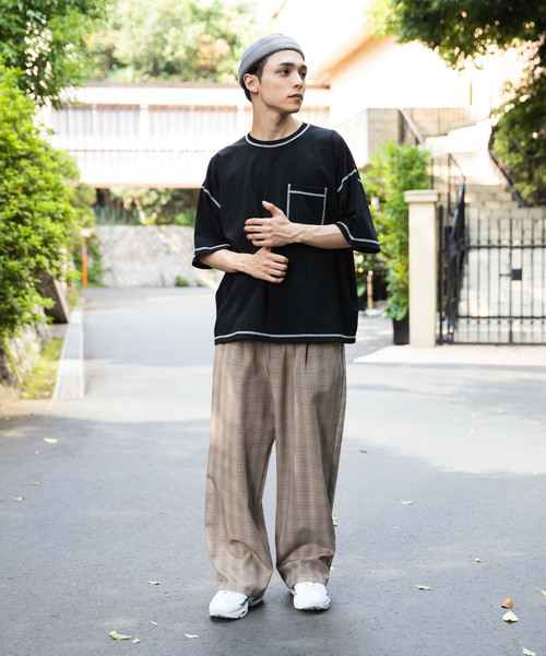 WEGO(ウィゴー)の「WEGO/カラーステッチポンチTシャツ(Tシャツ/カットソー・メンズ・ホワイト/ブラック/ベージュ/ワイン・MEDIUM/LARGE)」の14枚目の写真