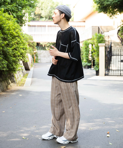 WEGO(ウィゴー)の「WEGO/カラーステッチポンチTシャツ(Tシャツ/カットソー・メンズ・ホワイト/ブラック/ベージュ/ワイン・MEDIUM/LARGE)」の10枚目の写真