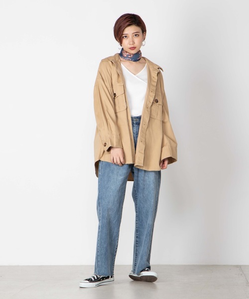 WEGO（ウィゴー）の「WEGO/BIGポケットオーバーシャツ（シャツ/ブラウス・レディース・ブラック/ベージュ/カーキ/アイボリー・FREE）」の9枚目の写真
