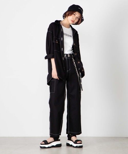 WEGO（ウィゴー）の「WEGO/BIGポケットオーバーシャツ（シャツ/ブラウス・レディース・ブラック/ベージュ/カーキ/アイボリー・FREE）」の5枚目の写真