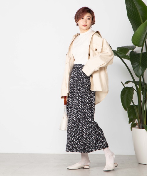 WEGO（ウィゴー）の「WEGO/BIGポケットオーバーシャツ（シャツ/ブラウス・レディース・ブラック/ベージュ/カーキ/アイボリー・FREE）」の13枚目の写真