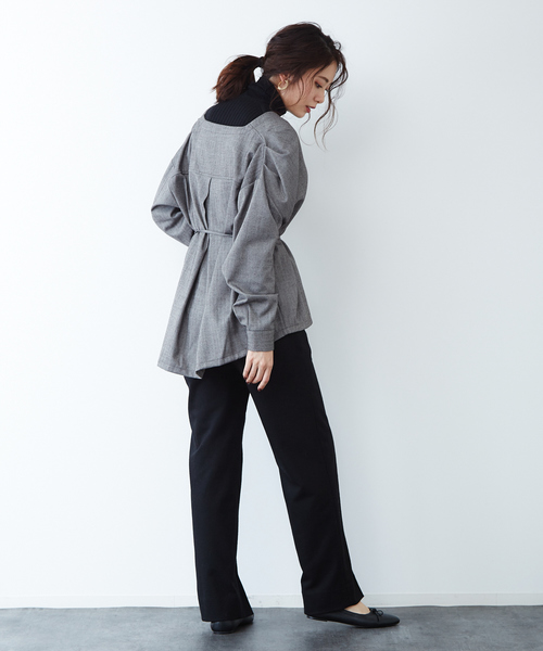 qualite(カリテ)の「anana フロントタックシャツブラウス(シャツ/ブラウス・レディース・ベージュ/グレー・フリー)」の18枚目の写真