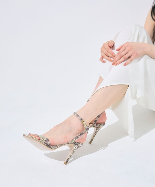 SEVEN TWELVE THIRTY（セヴントゥエルヴサーティー）の「アンクルストラップサンダル（サンダル・レディース・パイソン/ピンクベージュ/ブラック/ホワイト/シルバー/レッド・23.5cm/24cm/22.5cm/23cm/22cm/24.5cm）」の6枚目の写真