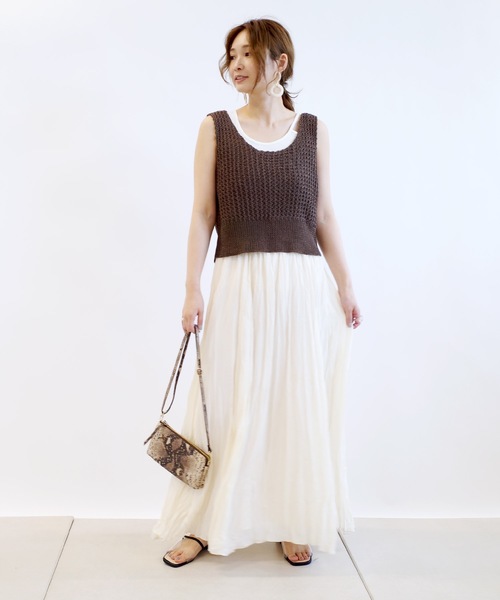 DouDou(ドゥドゥ)の「ニットビスチェ(ニット/セーター・レディース・ブラウン/ベージュ・FREE)」の11枚目の写真