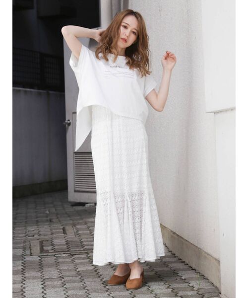 dazzlin（ダズリン）の「レースロングマーメイドスカート（スカート・レディース・オフホワイト/ブラック/モカ/アイボリー/ブラウン・FREE）」の15枚目の写真