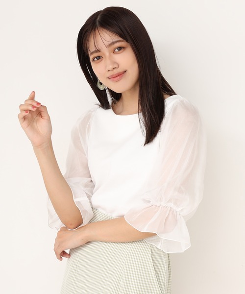 one after another NICE CLAUP(ワンアフターアナザーナイスクラップ)の「ドットチュール袖コンシャストップス(Tシャツ/カットソー・レディース・オフホワイト/ブラック/ブラウン/ベージュ・FREE)」の13枚目の写真