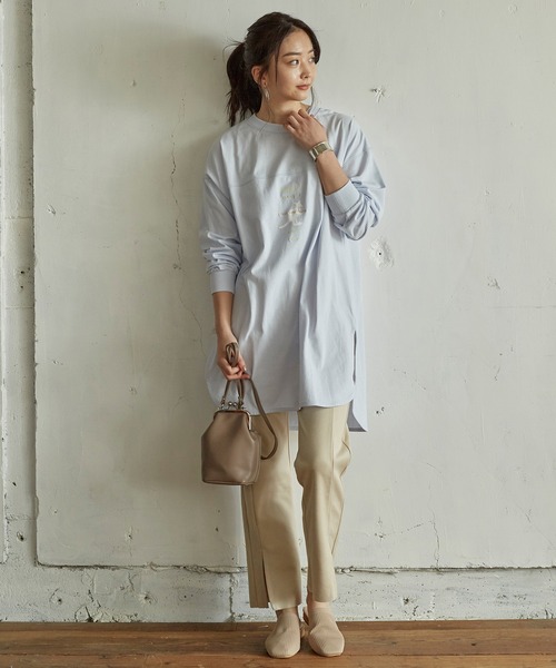 KANGOL EXTRA COMFORT（カンゴールエクストラコンフォート）の「MIX ロゴ裾ラウンドチュニック（チュニック・レディース・ブラック/サックスブルー/チャコールグレー/オフホワイト・LL/M/L）」の6枚目の写真