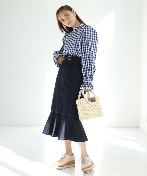 one after another NICE CLAUP(ワンアフターアナザーナイスクラップ)の「バックリボンプチハイネックブラウス(シャツ/ブラウス・レディース・ブラック/ベージュ/オフホワイト/ブラック系その他/ブルー系その他・FREE)」の6枚目の写真
