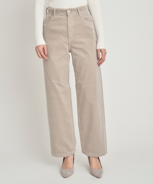 YANUK（ヤヌーク）の「ワイドストレート コーデュロイトラウザー LILITH (リリス)（その他パンツ・レディース・ブラウン/グレー/グレイッシュベージュ・24inch/25inch/26inch/27inch/23inch/22inch/21inch）」の3枚目の写真