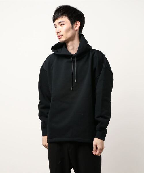 UNITED TOKYO（ユナイテッドトウキョウ）の「バルキービッグパーカー（パーカー・メンズ・オフホワイト/ベージュ/ブラック・2/1）」の7枚目の写真