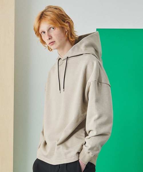 UNITED TOKYO（ユナイテッドトウキョウ）の「バルキービッグパーカー（パーカー・メンズ・オフホワイト/ベージュ/ブラック・2/1）」の18枚目の写真